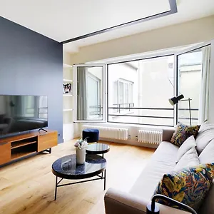 cmg-amazing-apartment-arc-de-triomphe-champs-elyse-d.fr-paris.fr/